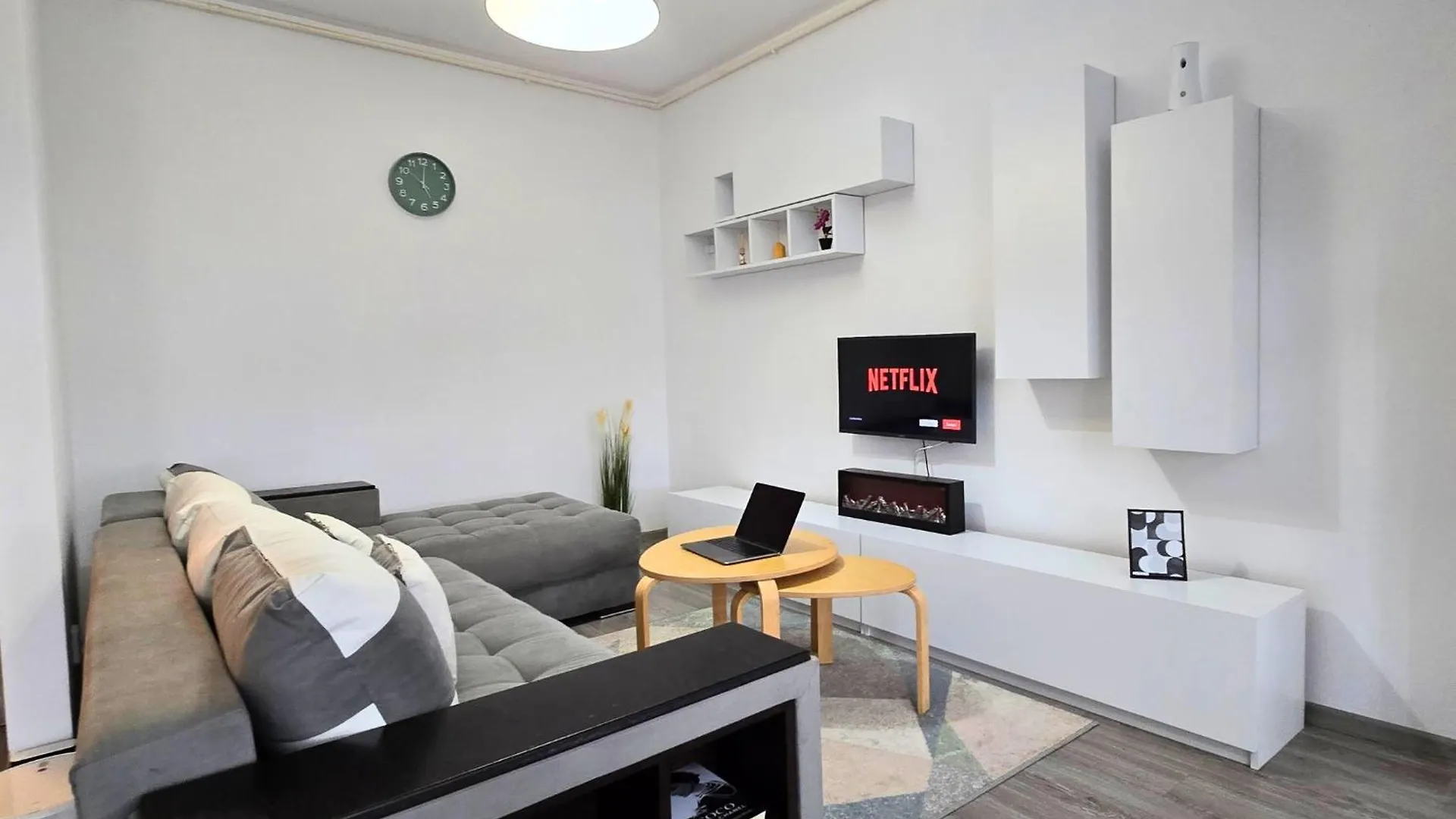 Apartment \